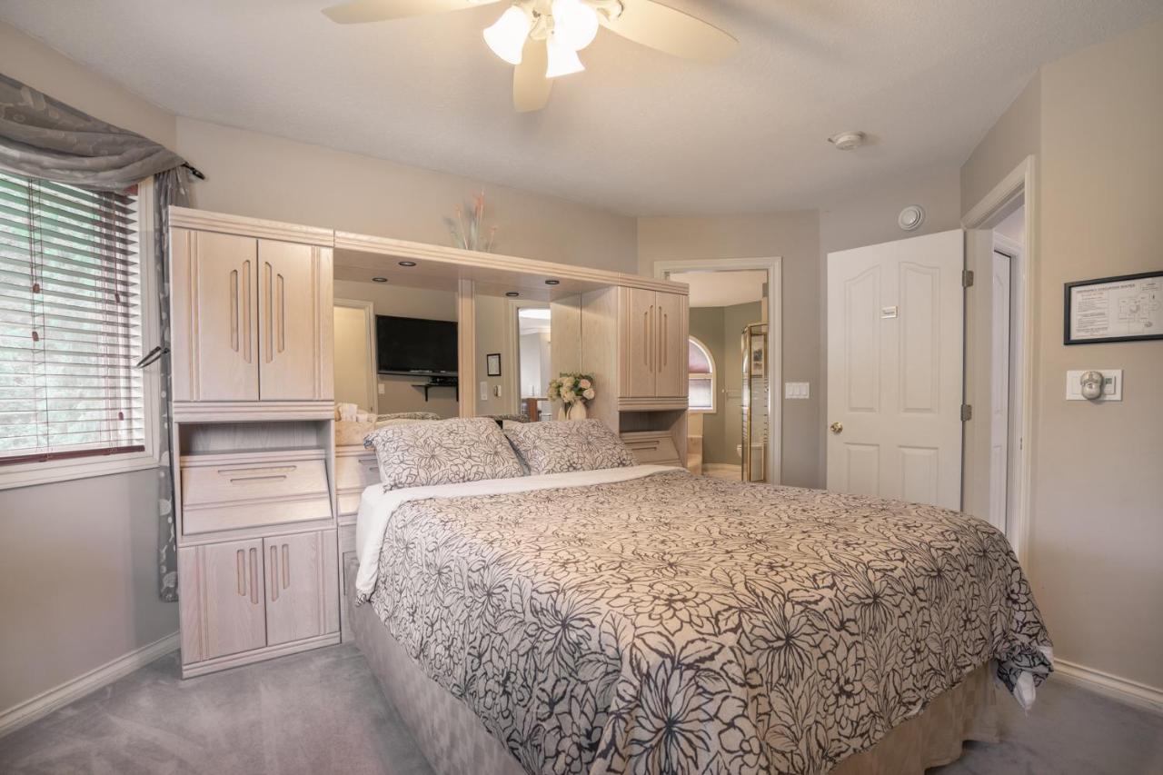 Cornerstone Bed And Breakfast Ревелсток Екстер'єр фото