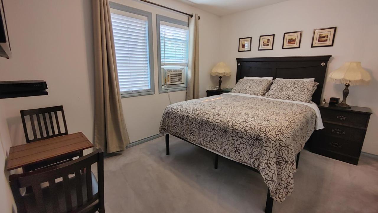 Cornerstone Bed And Breakfast Ревелсток Екстер'єр фото
